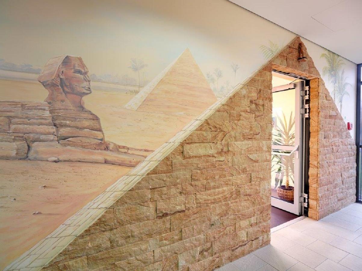 Kurhotel Pyramide Бад Виндсхайм Екстериор снимка
